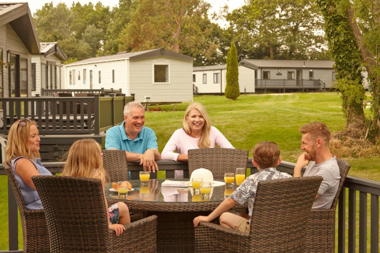 St Helens Coastal Resort Extérieur photo